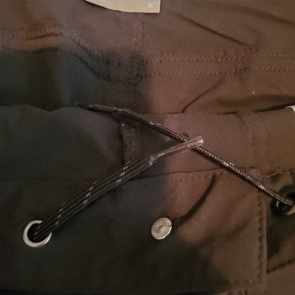 Columbia Capri pants size 8 - Picture 5 of 6